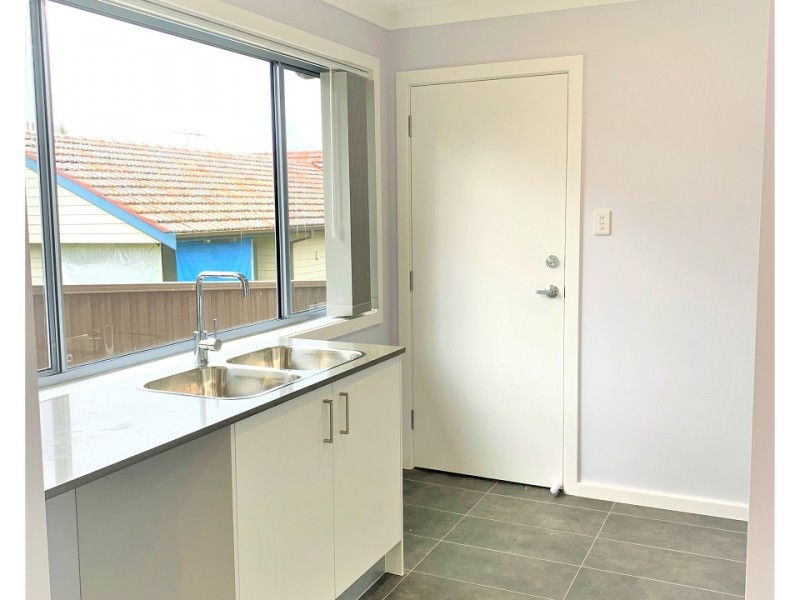 1/8A TOOHEY AVENUE, Westmead NSW 2145