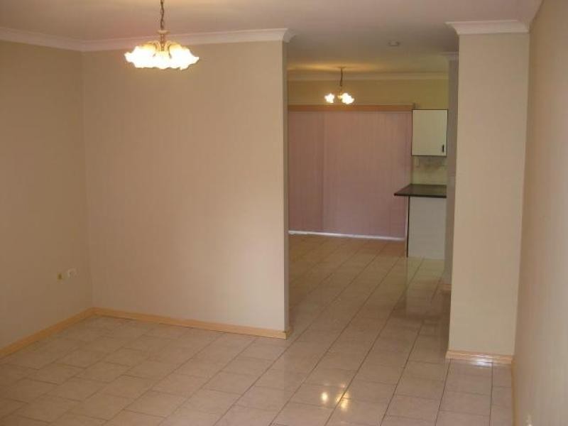 4A Cutcliffe Avenue, Regents Park NSW 2143