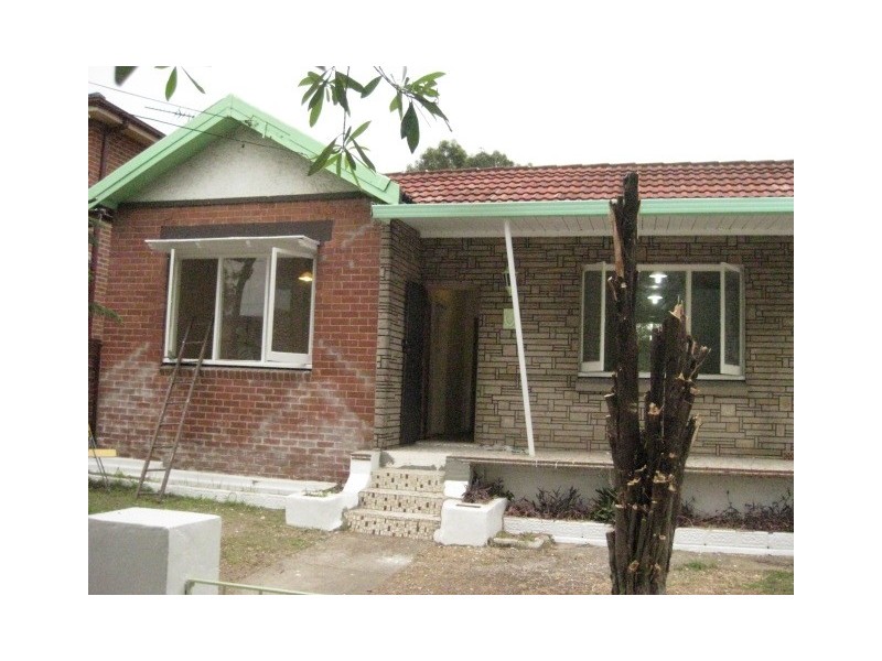 4 Kent Street, Regents Park NSW 2143