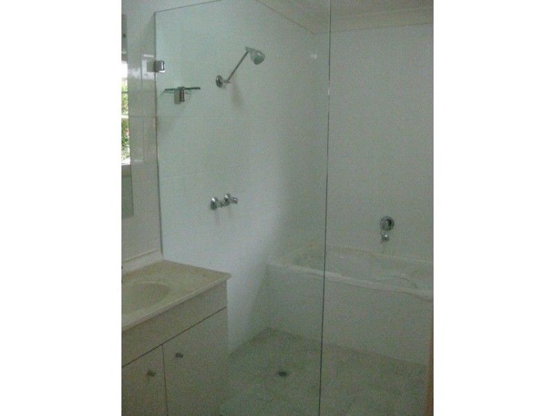 4 Kent Street, Regents Park NSW 2143