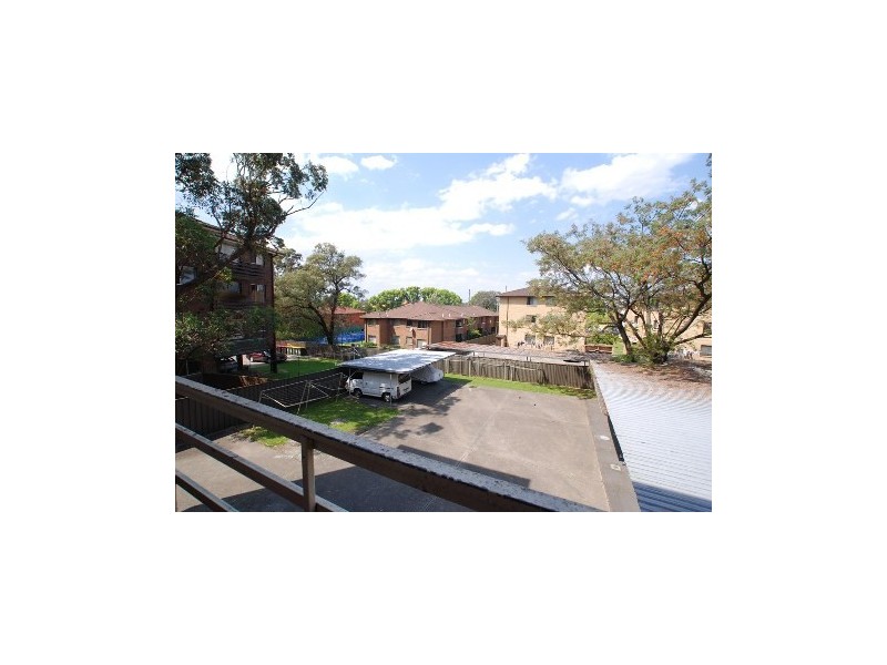 10/23 The Crescent, Berala NSW 2141