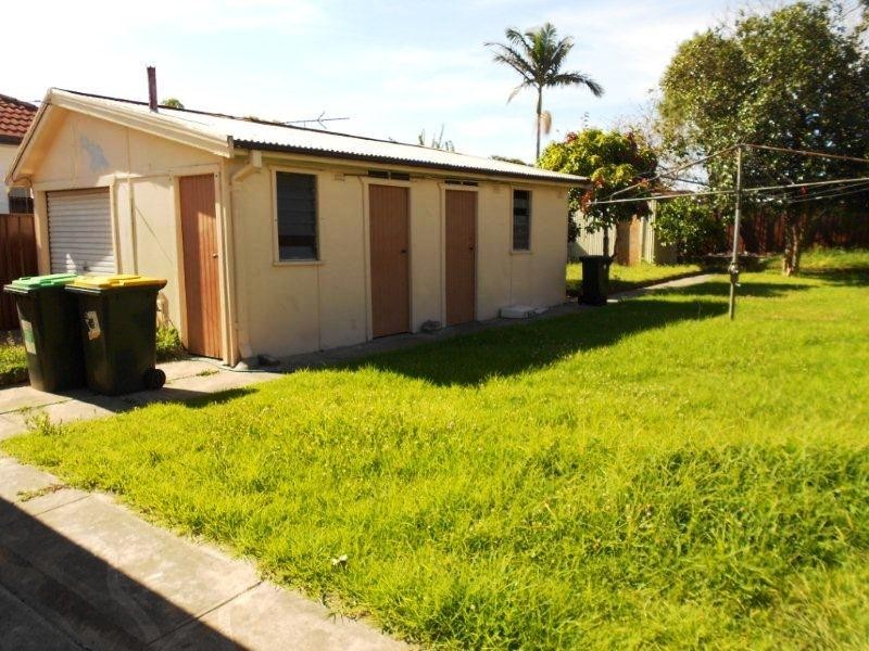 12 Noora Street, Lidcombe NSW 2141