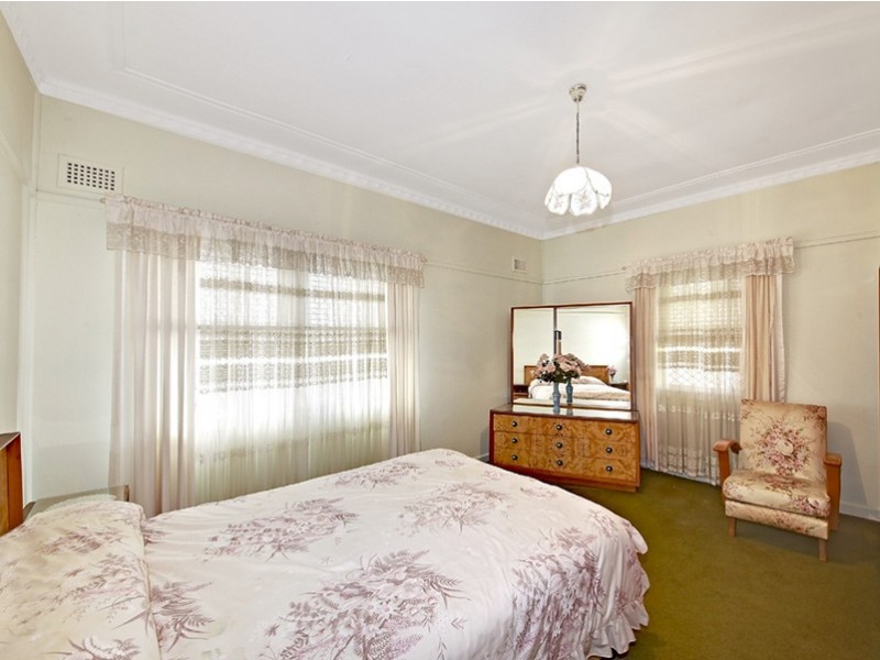 64 Raymond Street West, Lidcombe NSW 2141