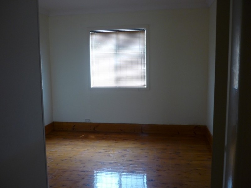 2/81 Harrow Road, Auburn NSW 2144