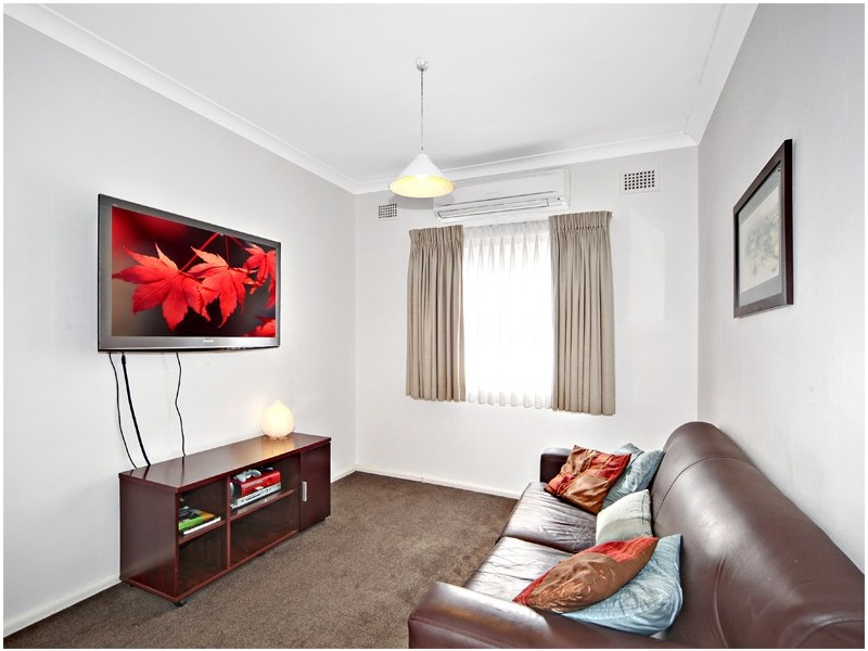 18 Brenda Avenue, Lidcombe NSW 2141