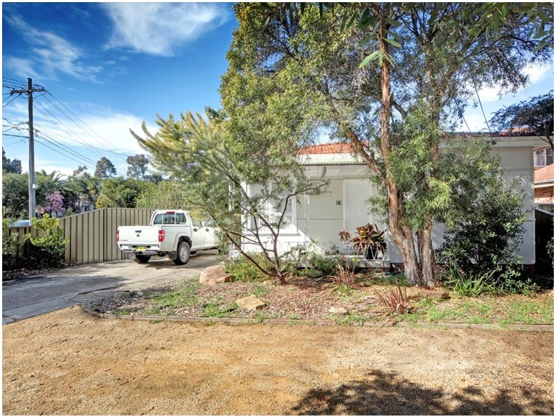 18 Brenda Avenue, Lidcombe NSW 2141