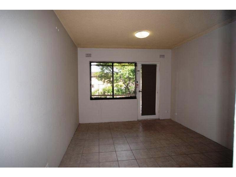 10/23 The Crescent, Berala NSW 2141