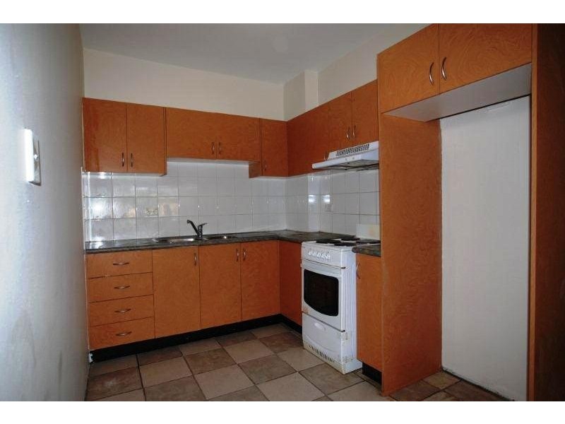 10/23 The Crescent, Berala NSW 2141