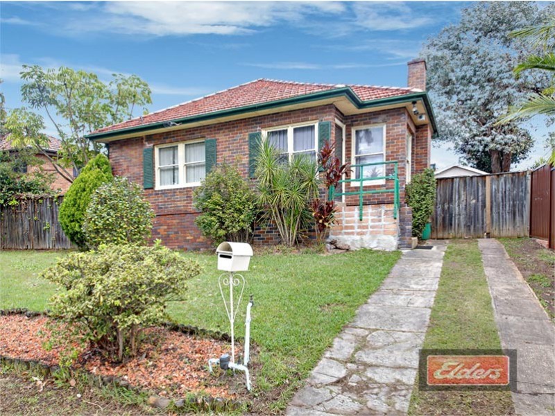 33 Kibo Road, Regents Park NSW 2143