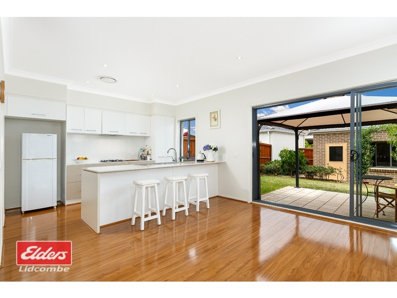 2/33a Pepper Tree Road, Lidcombe NSW 2141