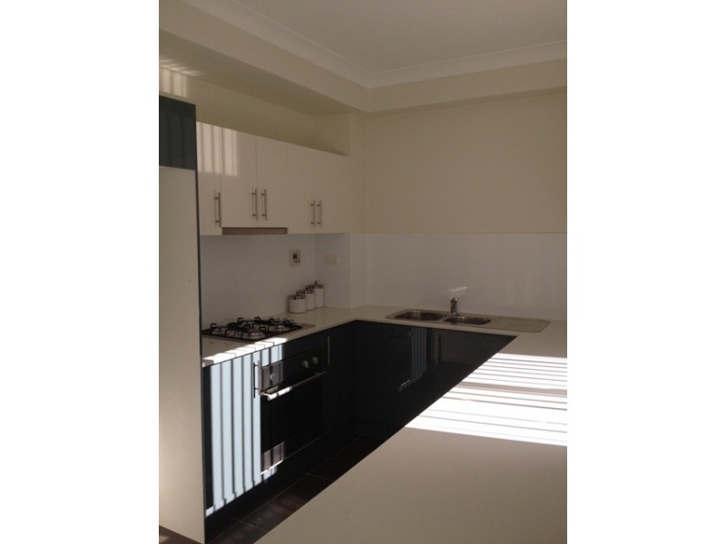 2/57-61 The Esplanade, Guildford NSW 2161