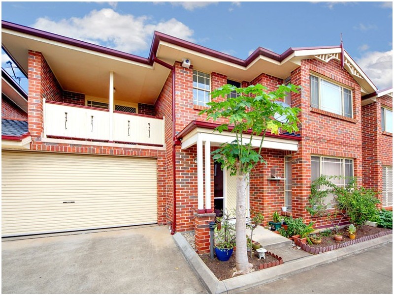 3/8 ELSHAM ROAD, Auburn NSW 2144