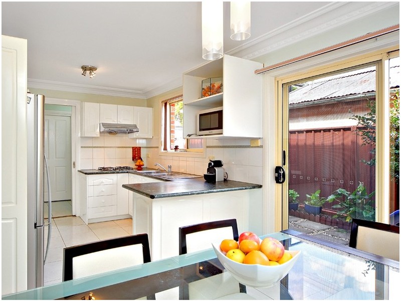 3/8 ELSHAM ROAD, Auburn NSW 2144