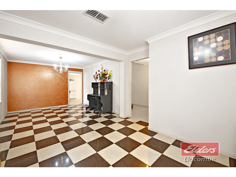 18 Wilga Street, Regents Park NSW 2143