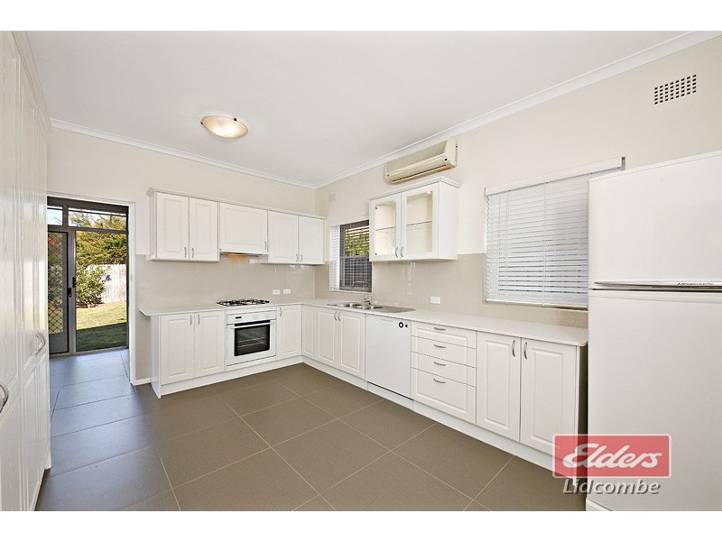 4 Phillips Avenue, Regents Park NSW 2143