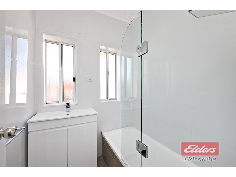 4 Phillips Avenue, Regents Park NSW 2143