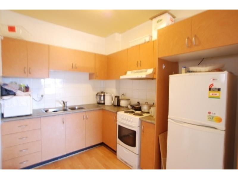 10/23 The Crescent, Berala NSW 2141