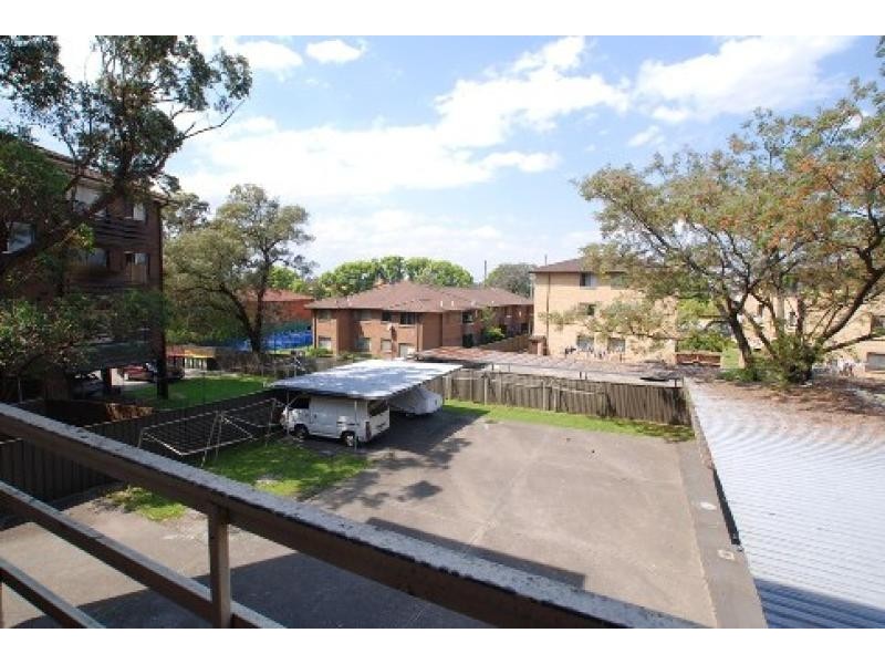 10/23 The Crescent, Berala NSW 2141