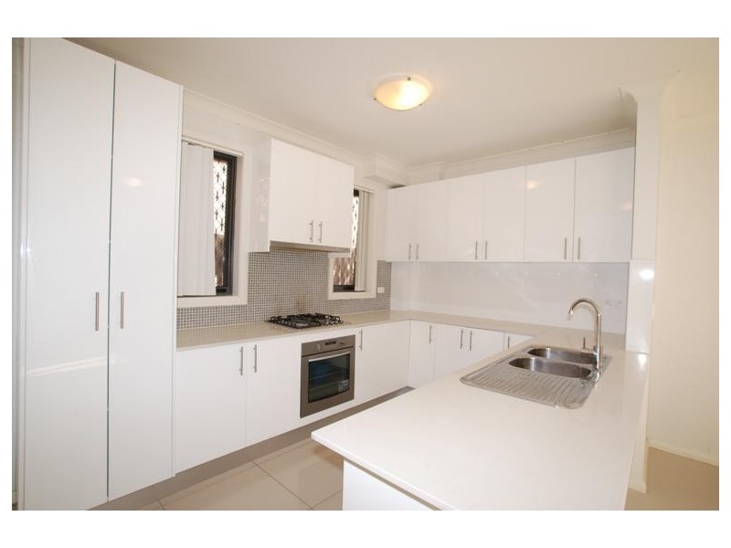 2/58 Oxford Street, Berala NSW 2141