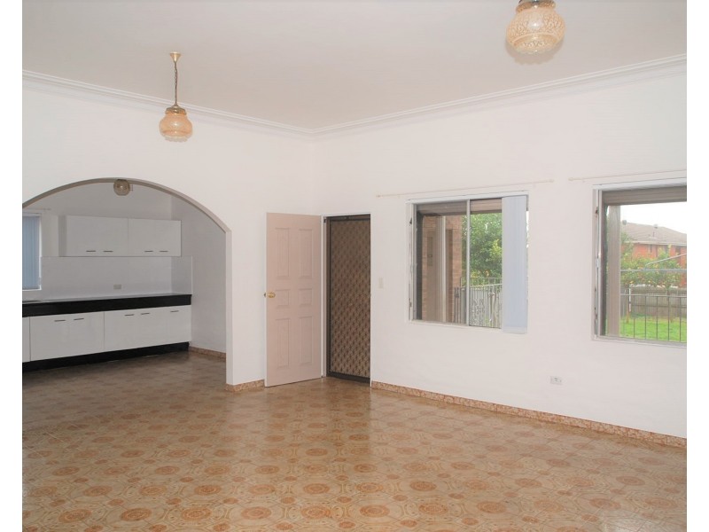 13 Waratah Street, North Strathfield NSW 2137