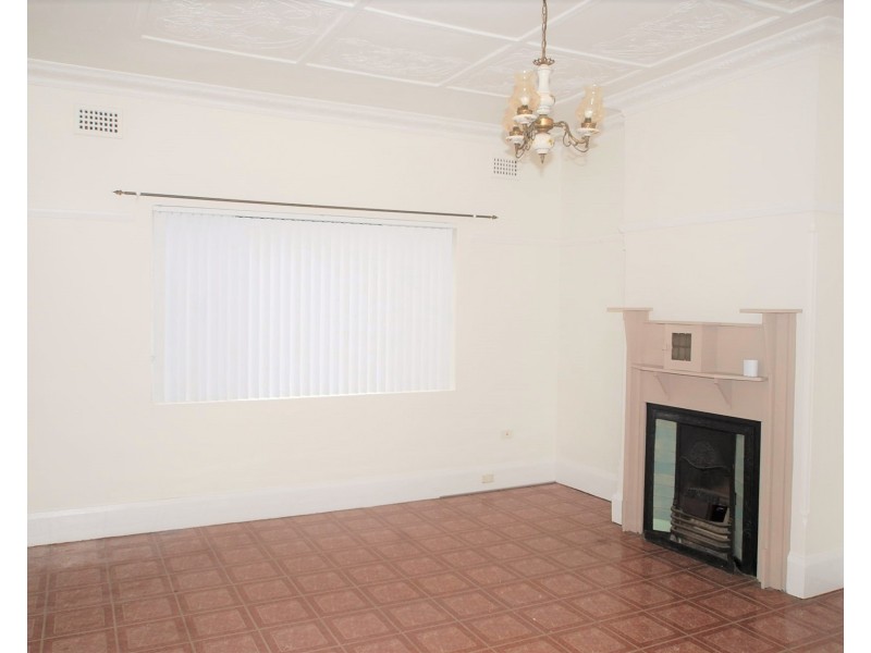 13 Waratah Street, North Strathfield NSW 2137