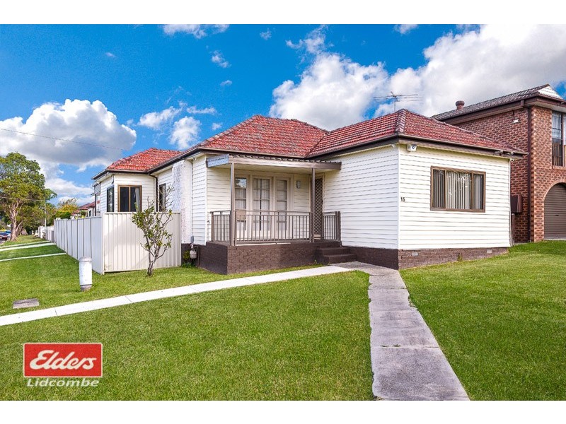 15 Kibo Road, Regents Park NSW 2143