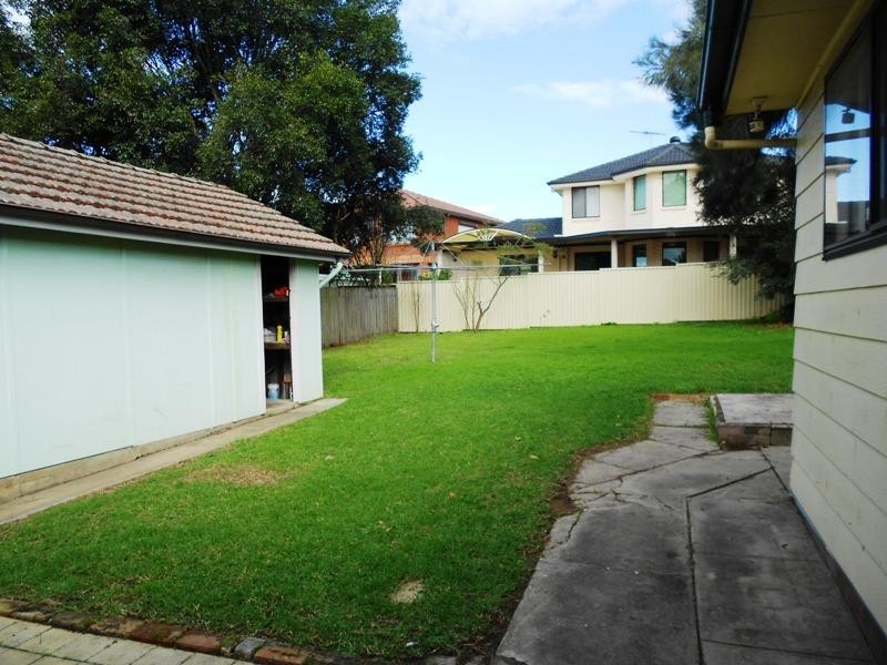 81 Proctor Pde, Chester Hill NSW 2162