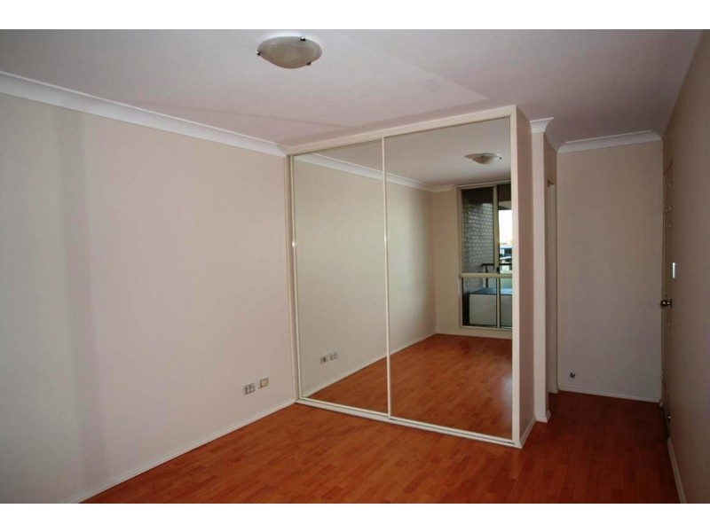 2 Macquarie Road, Auburn NSW 2144