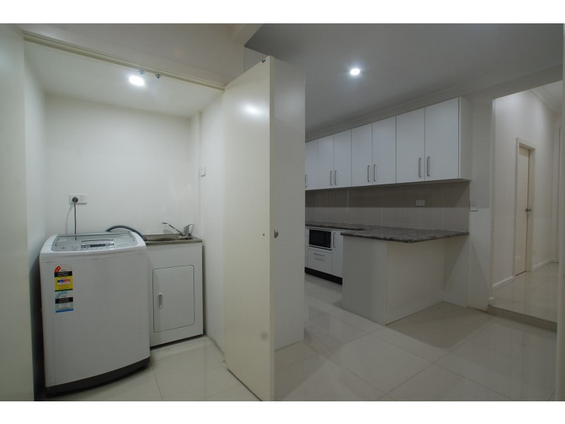 2/18 Kerrs Road, Lidcombe NSW 2141