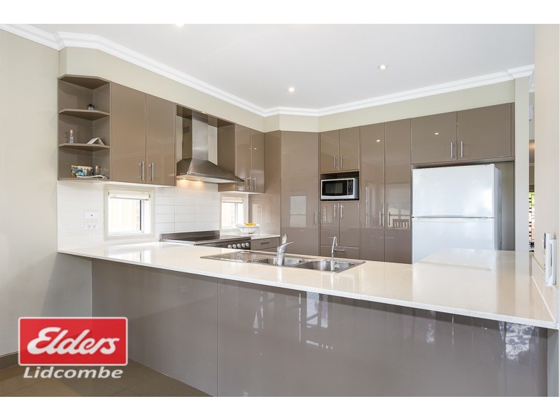 12 Claude James Crescent, Regents Park NSW 2143