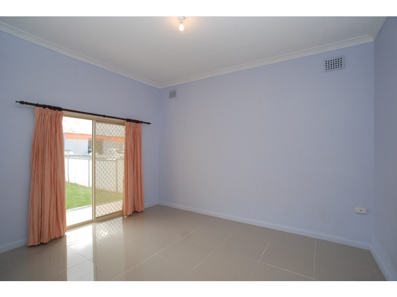 10 LUKE AVE, Burwood NSW 2134