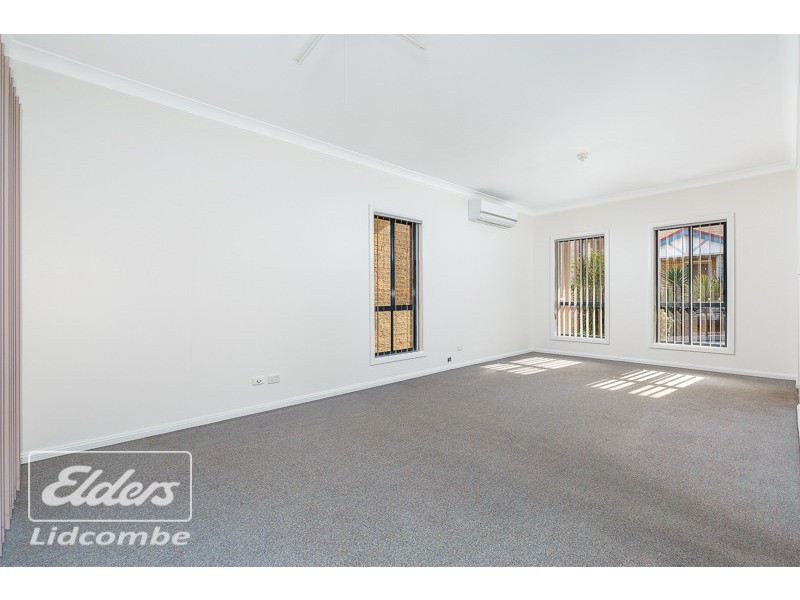 3/16A Balmoral Crescent, Georges Hall NSW 2198