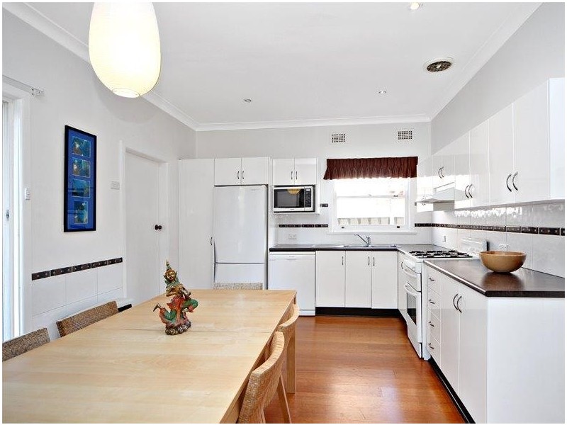 18 Brenda Avenue, Lidcombe NSW 2141