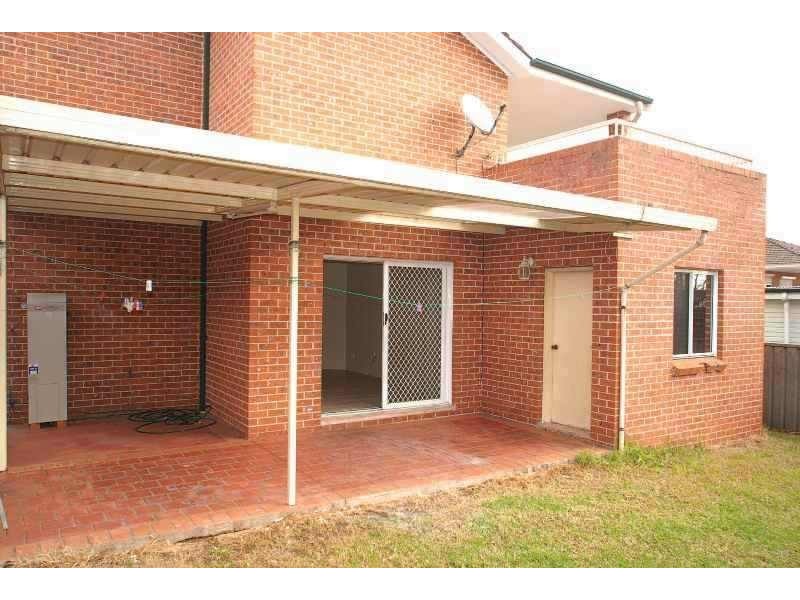 2/31A Provincial Street, Auburn NSW 2144