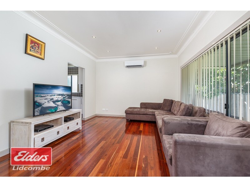8 CLAUDE JAMES CRESCENT, Regents Park NSW 2143