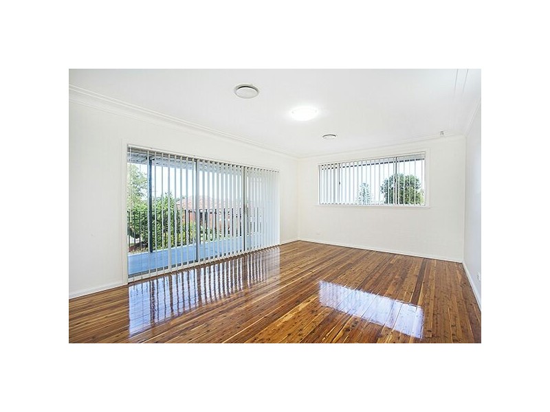 14 MICHAELS CRESCENT, Punchbowl NSW 2196