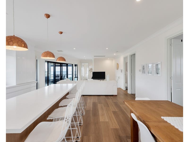 27 St Vincents Avenue, Hallett Cove SA 5158