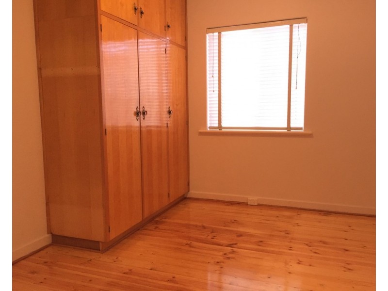 104 Cliff Street, Glengowrie SA 5044