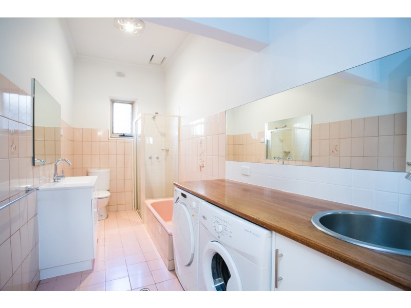 1A Saltram Road, Glenelg SA 5045