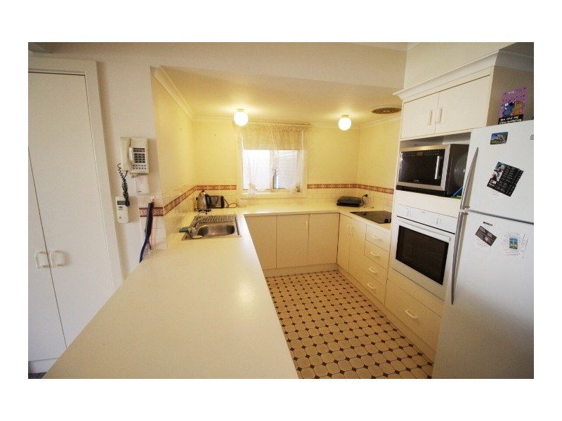 2/37 Arnold Drive, Mitchell Park SA 5043