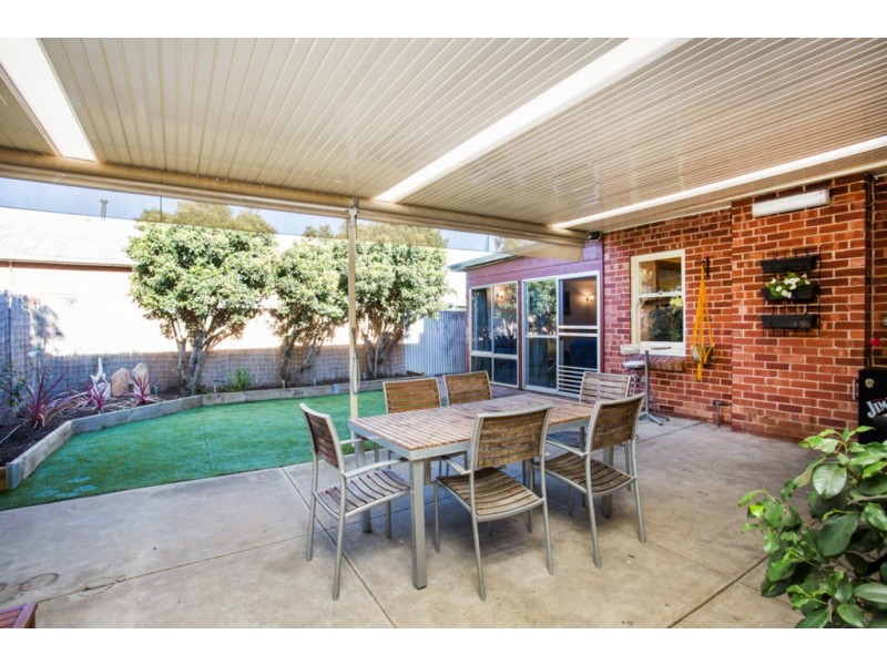 13 Southern Avenue, St Marys SA 5042