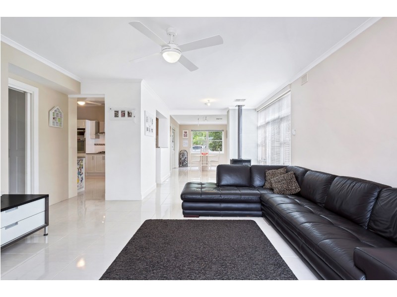 9 Gowrie Avenue, Glengowrie SA 5044