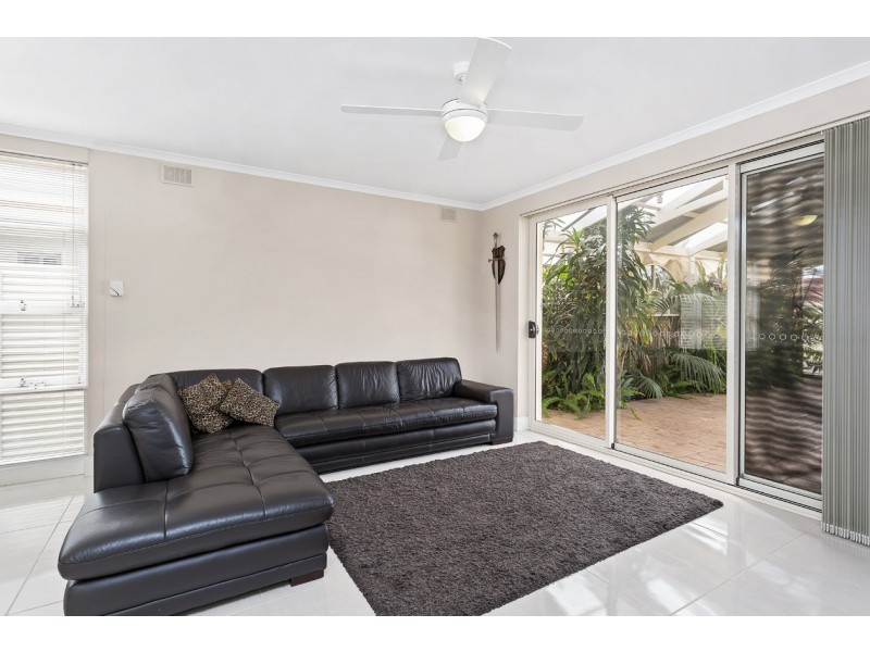 9 Gowrie Avenue, Glengowrie SA 5044