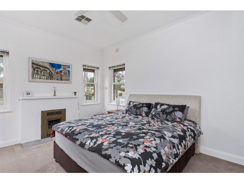 9 Gowrie Avenue, Glengowrie SA 5044