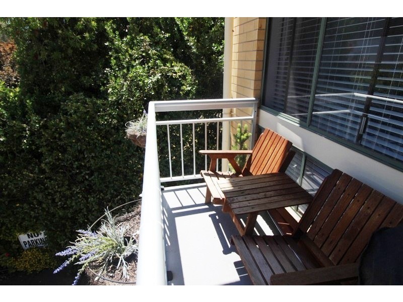 10/12 Moseley Street, Glenelg SA 5045