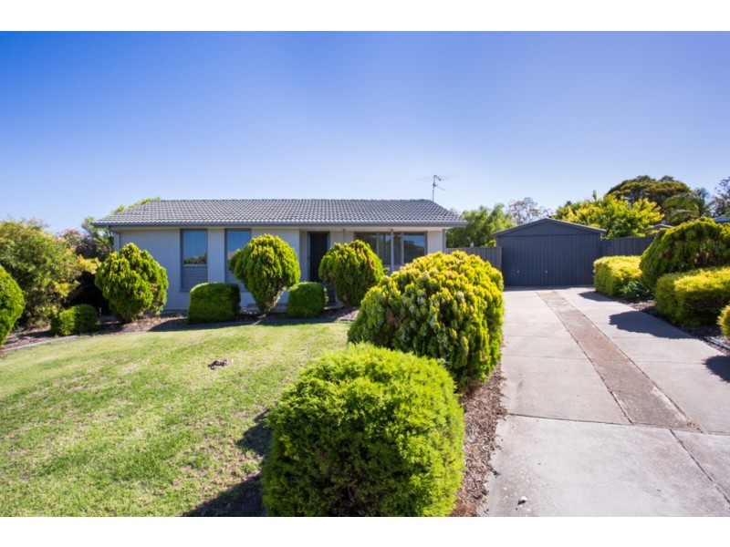 3 Resolute Crescent, Hallett Cove SA 5158