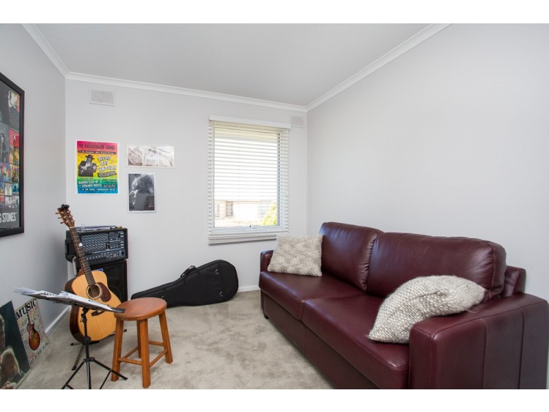 3 Resolute Crescent, Hallett Cove SA 5158