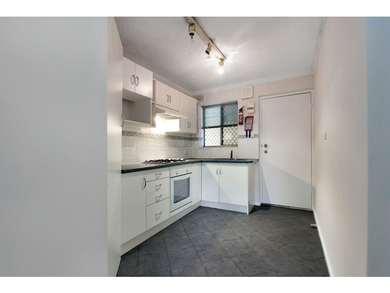 2/3 Noblet Street, Findon SA 5023