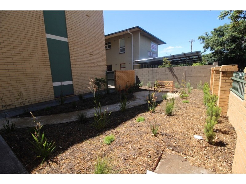 3/12 Moseley Street, Glenelg SA 5045