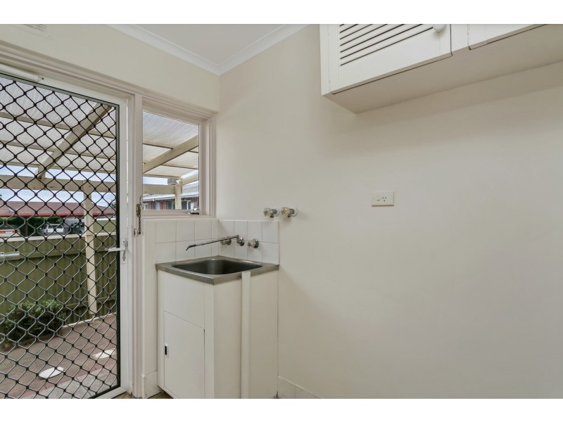 2/27 Pearce Street, O’sullivan Beach SA 5166